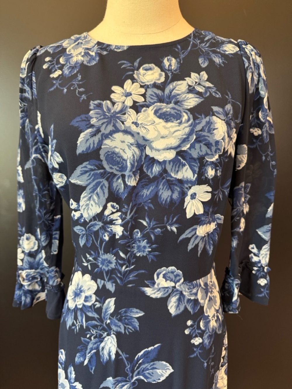 Reformation Doutzen Dress in Lotti, Size 8, Like New - Picture 5 of 13